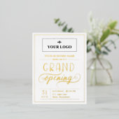 Grand Opening von White & Gold-Logos Folie Einladungspostkarte (Stehend vorne)