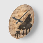 Grand Piano mit Musiknoten Runde Wanduhr (Winkel)