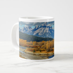 Grand Teton Mountains River View im Herbst Jumbo-Tasse