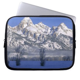 GRAND TETON NATIONAL PARK, WYOMING. USA. Nebel Laptopschutzhülle
