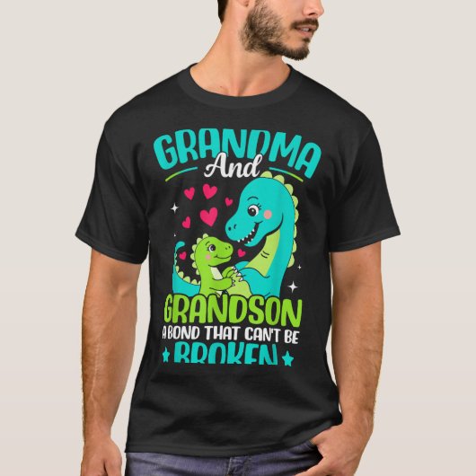 Grandma And Grandson A Bond That Can't Be Broken D T-Shirt (Vorderseite)