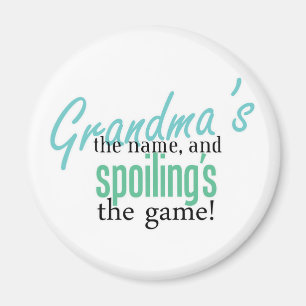Grandma' s der Name und Spoiling' s der Magnet