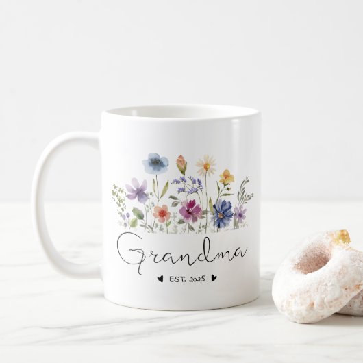 Grandma Baby Announcement Geschenke Est 2025 Kaffeetasse (Mit Donut)