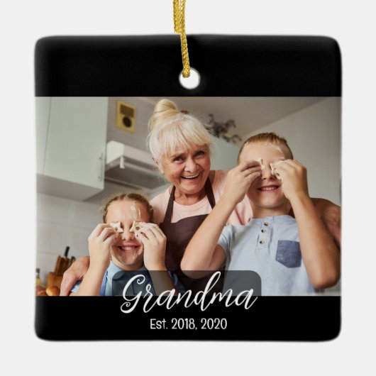 Grandma Est. White script 3 photo Keramikornament (Vorderseite)