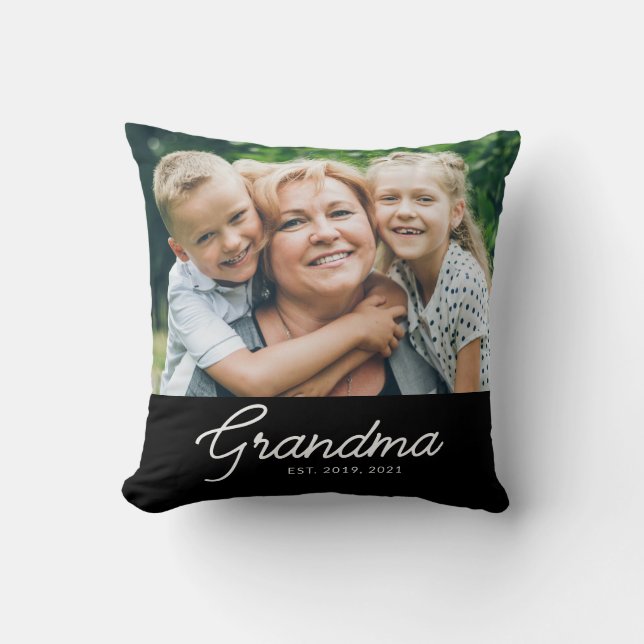 Grandma Established Modern Script Photo Kissen (Vorderseite)