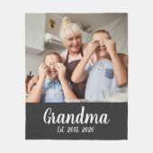 Grandma Established White Script Photo Fleecedecke (Vorderseite)