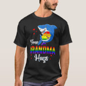 Grandma Hugs Rainbow Shark Lgbt Pride Gay Les T-Shirt (Vorderseite)
