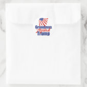 Grandmas gegen Trump Runder Aufkleber (Tasche)