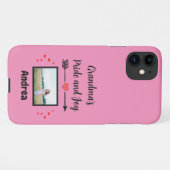 Grandmas Pride and Joy with Hearts Foto and Name iPhone Hülle (Rückseite (Horizontal))