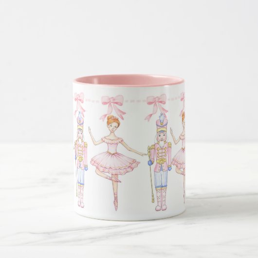 Grandmillennial Nutcracker Tasse (Zentrum)