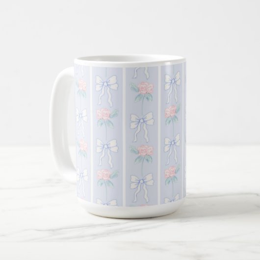 Grandmillennial Rose and Bows Tasse (Vorderseite Links)