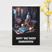 Grandnephew Niedlich Happy Halloween mit Owl Magic Karte (Gelbe Blume)