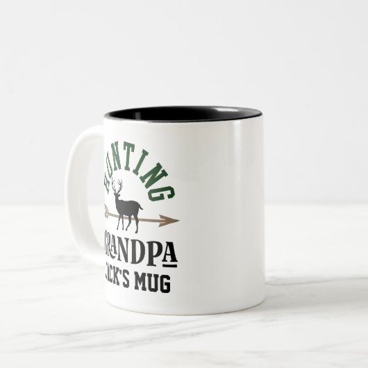 Grandpa Bow Jagd Personalisiertes Bogengeschenk Zweifarbige Tasse (Vorderseite Links)