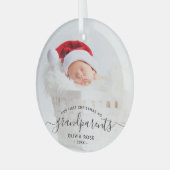 Grandparents First Christmas Photo Black Script Ornament Aus Glas (Vorderseite links)