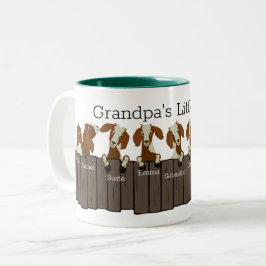 Grandpas kleine Herde von 9 Ziegen Zweifarbige Tasse