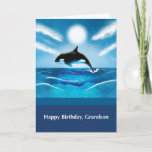 Grandson Birthday mit Orca Whale im Ozean Karte<br><div class="desc">Ein Orkawal springt aus dem blauen und grünen Ozean. Wünschen Sie Ihrem Enkel einen Wal der guten Zeit, während er feiert. Ideal für viele Altersgruppen, da Jungen oft das Meer und die Unterwasserwelt mögen. Das Wasser ist mit Wellen und Wirbel gefüllt, während die Sonne hell scheint. Teens, Tweens und Kleinkinder...</div>