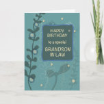 Grandson in Law Religious Birthday Green Hand Zeic Karte<br><div class="desc">Feiern Sie mit dieser wunderschön gestalteten Karte den Geburtstag Ihres Schwiegersohns. Die Vorderseite ist mit einem herzlichen "Happy Birthday to a special Enkel-in-Schwiegersohn"-Set vor einem dunkelgrünen Hintergrund mit aquamarinen Akzenten und handgezeichnet Blattwerk ausgestattet und schafft ein elegantes und naturlich inspiriertes Aussehen. Im Inneren erinnert ihn die Karte an den Segen,...</div>