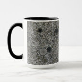 Granit-Felsen-Grau mit grünem Moos Tasse (Links)