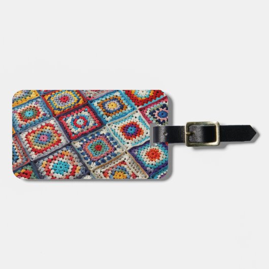 Granny Square Crocheted Quilt Gepäckanhänger (Vorderseite horizontal)
