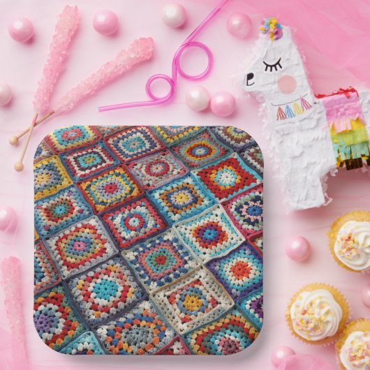 Granny Square Crocheted Quilt Pappteller (Party)