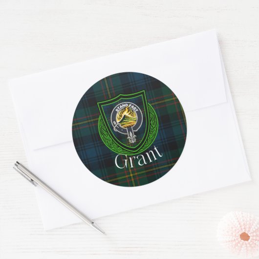 Grant Scottish Clan Tartan & Crest Runder Aufkleber (Umschlag)