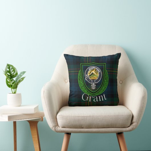 Grant Scottish Clan Tartan & Crest Throw Pillow Kissen (Stuhl )
