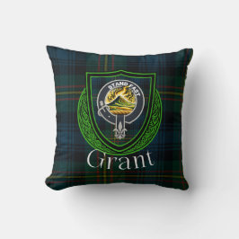 Grant Scottish Clan Tartan & Crest Throw Pillow Kissen