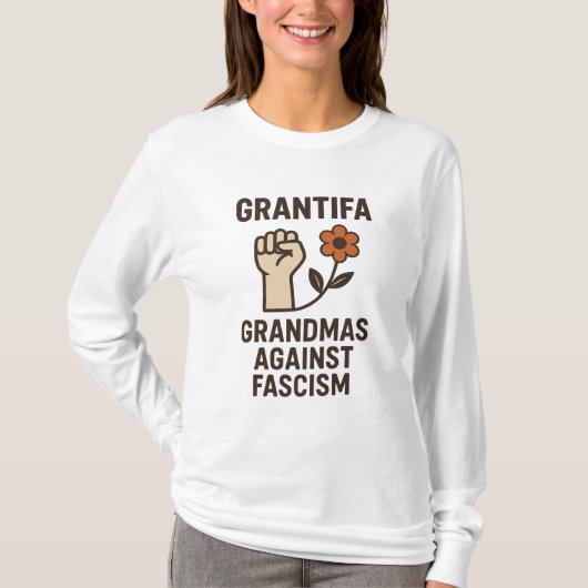 Grantifa – Grandmas Against Fascism T-Shirt (Vorderseite)