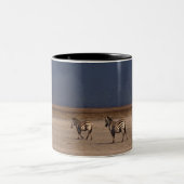 GrantZebra 4 Zweifarbige Tasse (Mittel)
