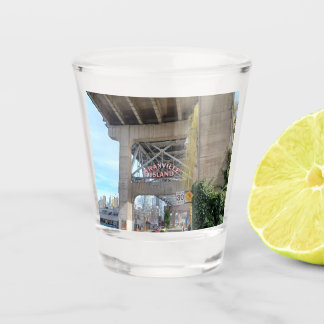 Granville Island Schnapsglas
