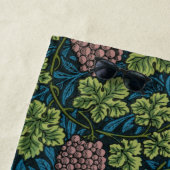 Grapevine (von William Morris) Strandtuch (Beispiel)