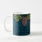  Grapevines with clusters of pink grapes  Kaffeetasse (Links)