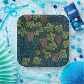  Grapevines with clusters of pink grapes  Pappteller (Party)