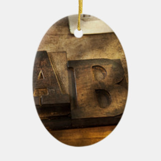 Graphic Artist - AB Keramik Ornament