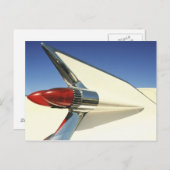 Graphic: Nah-up of fin and taillight on Postkarte (Vorne/Hinten)