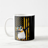 Graphic Penguin Retro American Flag Funny Penguin Kaffeetasse (Links)
