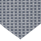 Graphic Woven Silver Rattan auf Custom Dark Blue Tischdecke (Schrägansicht)