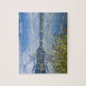 Gras deckt nahe See, Idaho mit Schilf Puzzle (Vertikal)