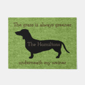 Gras ist grüner unter meinem Weiner Fußmatte (Vorderseite)