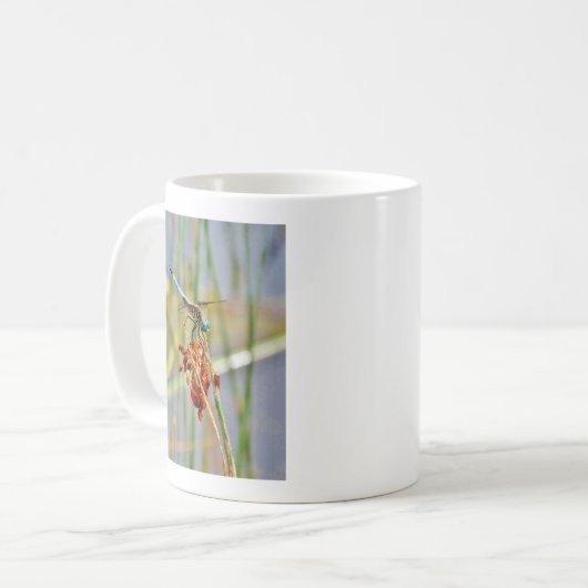 Gras und Dragonfly Kaffeetasse (Vorderseite Links)