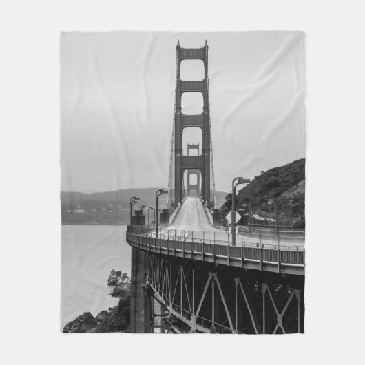 GRASCALE FOTOGRAFIE DER KABELBRÜCKE FLEECEDECKE (Vorderseite)