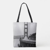 GRASCALE FOTOGRAFIE DER KABELBRÜCKE TASCHE (Rückseite)