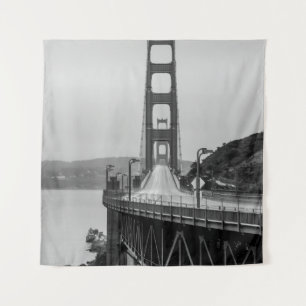 GRASCALE FOTOGRAFIE DER KABELBRÜCKE WANDTEPPICH