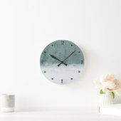 Grasisch-grünes Weiß abstrakt Runde Wanduhr (Zuhause)