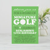 Grass Green Tee Time Miniature Golf Birthday Party Einladung (Stehend Vorderseite)