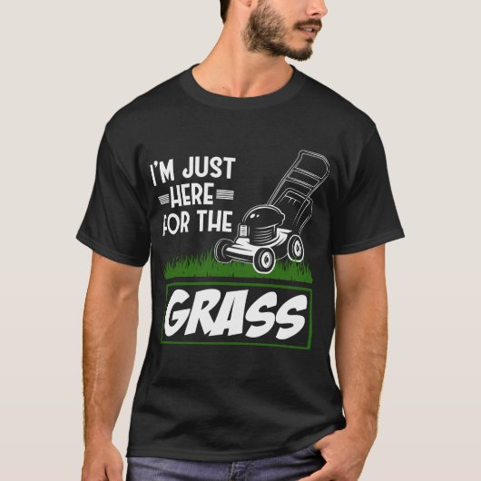 Grass Mowing Lawn Care Funny Lawn Mower T-Shirt (Vorderseite)