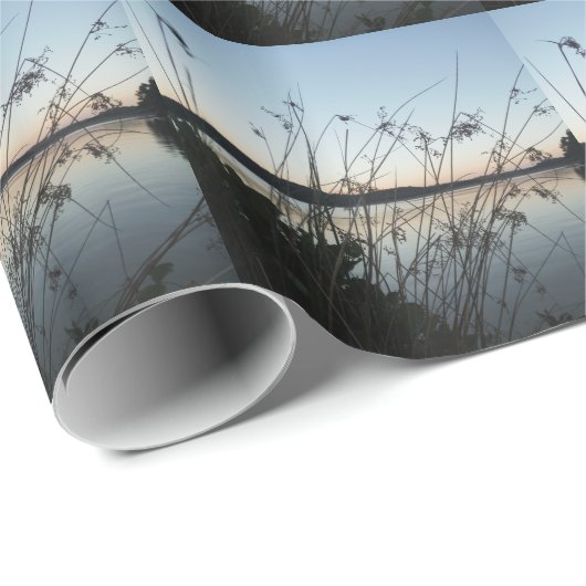 Grasse am See Sunset Geschenkpapier (Rolleneckpunkt)