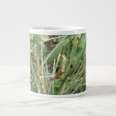 Grasshopper Camouflage Tasse (Vorderseite)