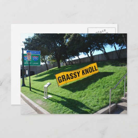 Grassy Knoll an der Dealey Plaza Postkarte (Vorne/Hinten)