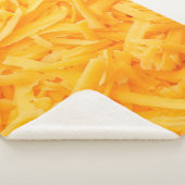 grated cheddar cheese top view sherpadecke (3/4)